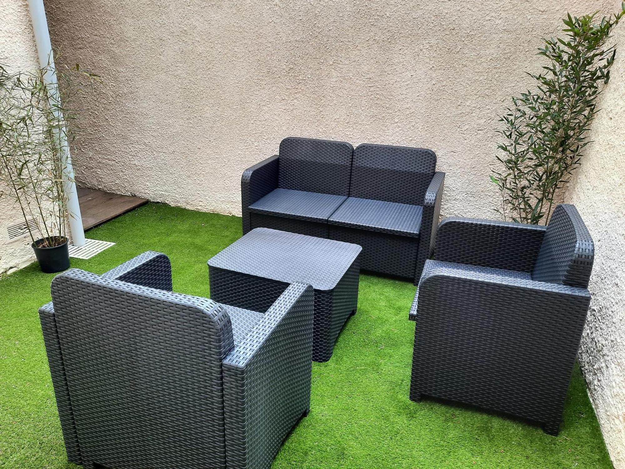 Appartement Calais Eksteriør bilde